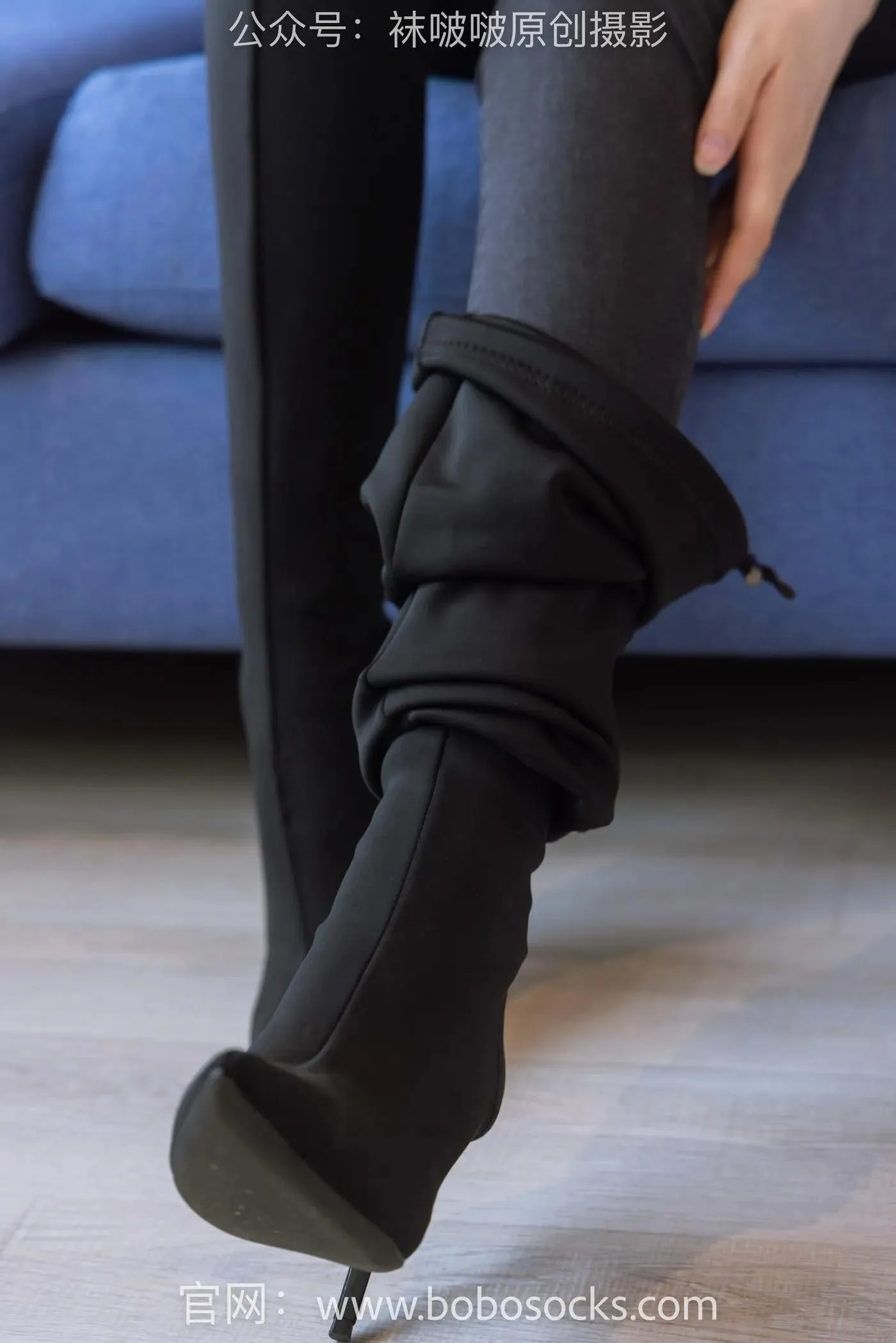 [BoBoSocks袜啵啵]NO.158 小甜豆-高跟长靴、白棉袜、裸足 [136P]插图5